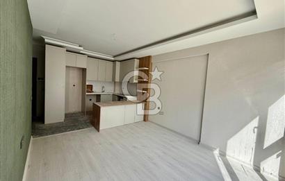 SİTE İÇİNDE LÜX İSKANLI OTURUMA HAZIR MERKEZİ KONUM 1+1 DAİRE