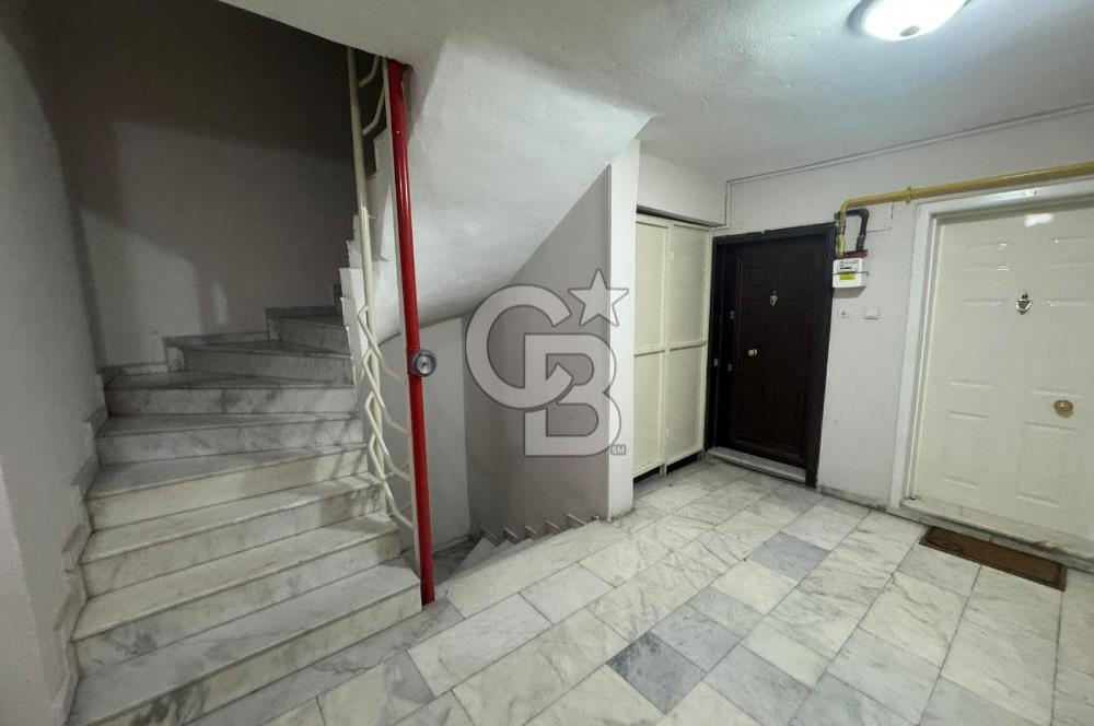 Buca Atatürk Mahallesinde Yatırıma ve Oturuma Uygun 3+1 Daire