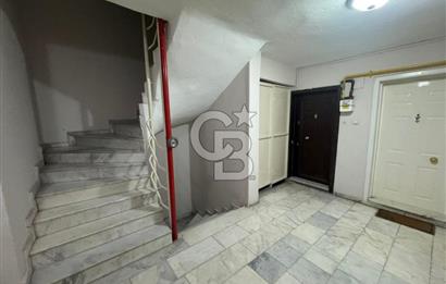 Buca Atatürk Mahallesinde Yatırıma ve Oturuma Uygun 3+1 Daire