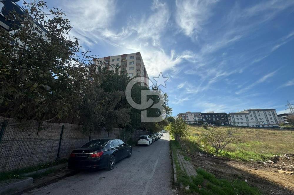 Buca Atatürk Mahallesinde Yatırıma ve Oturuma Uygun 3+1 Daire