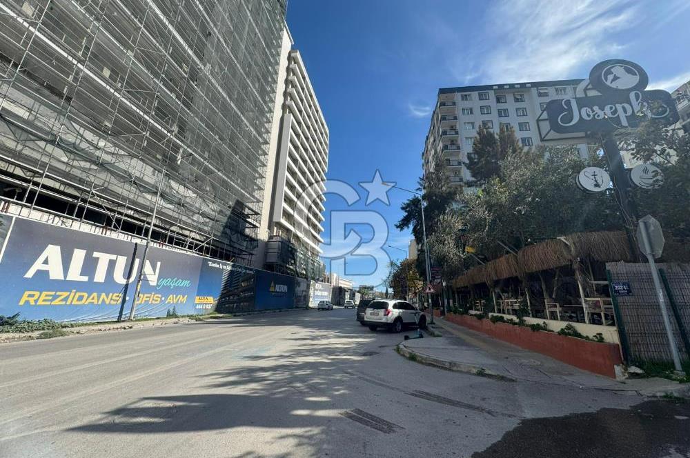 Buca Atatürk Mahallesinde Yatırıma ve Oturuma Uygun 3+1 Daire