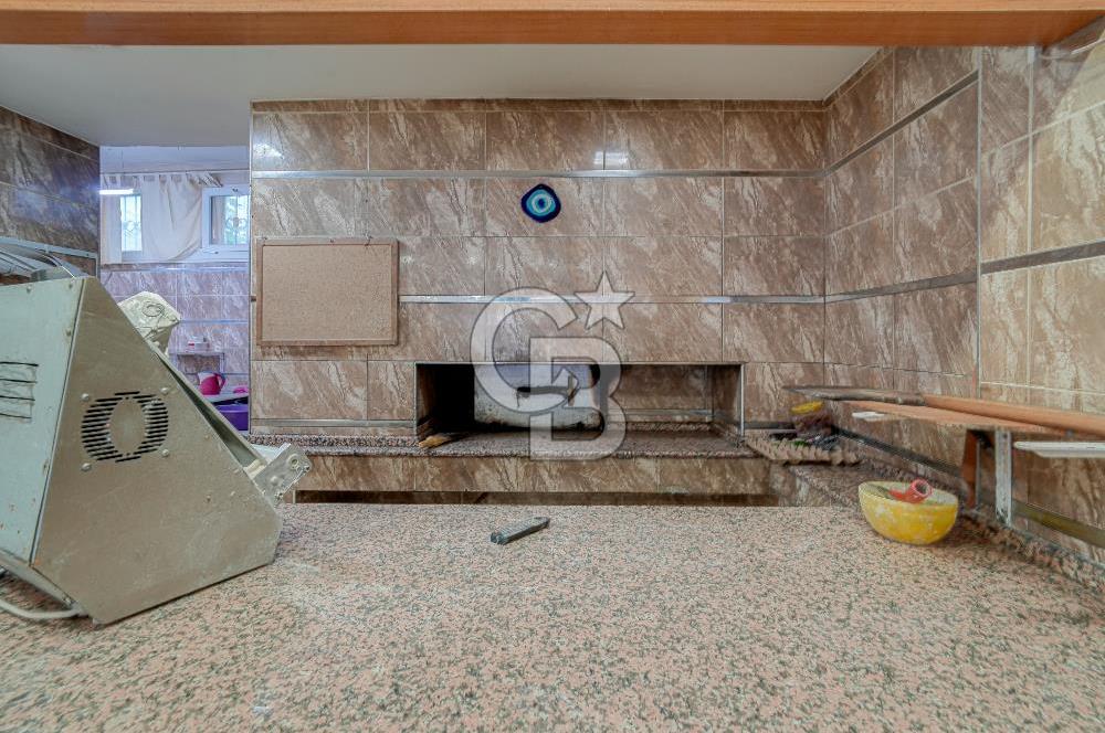 CB YALI'DAN YEŞİLYURT HASTANESİ YAKININDA SATILIK DÜKKAN