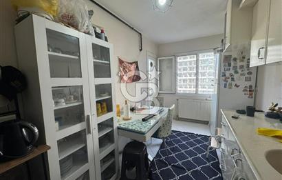 Buca Atatürk Mahallesinde Yatırıma ve Oturuma Uygun 3+1 Daire