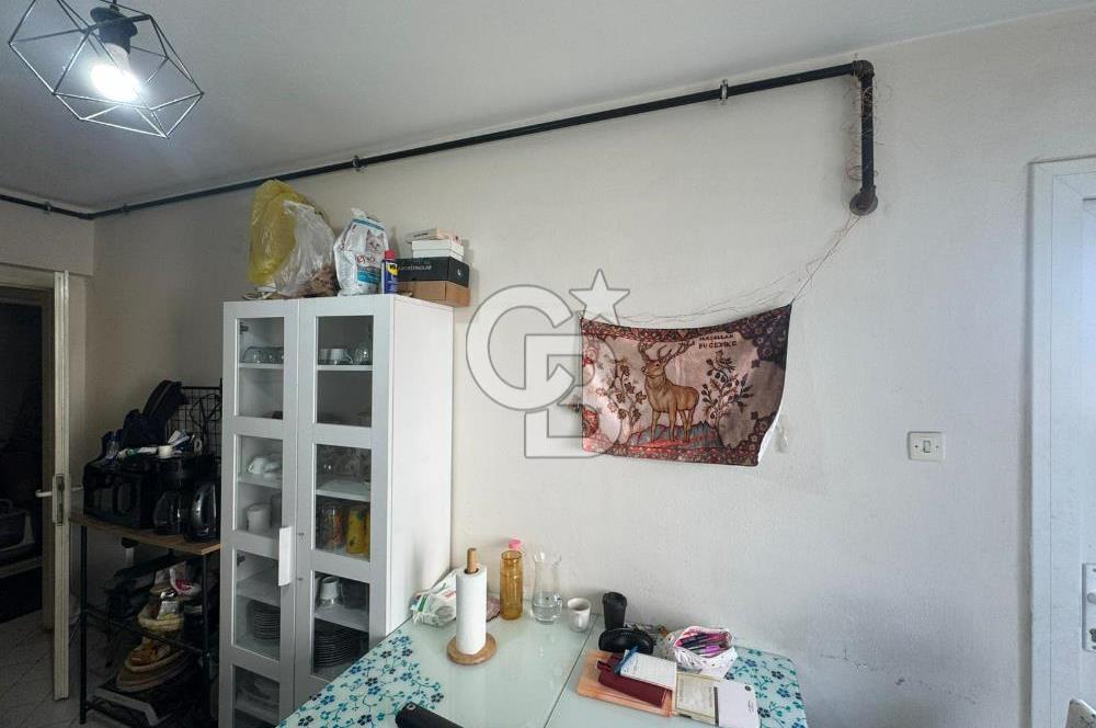 Buca Atatürk Mahallesinde Yatırıma ve Oturuma Uygun 3+1 Daire