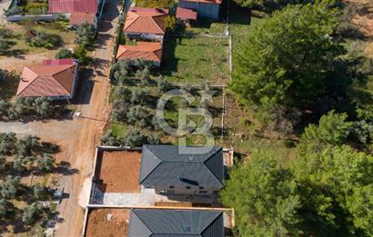 CB MARİNA'DAN GÜLAĞZI'NDA 600 M2 VİLLA İMARLI SATILIK ARSA