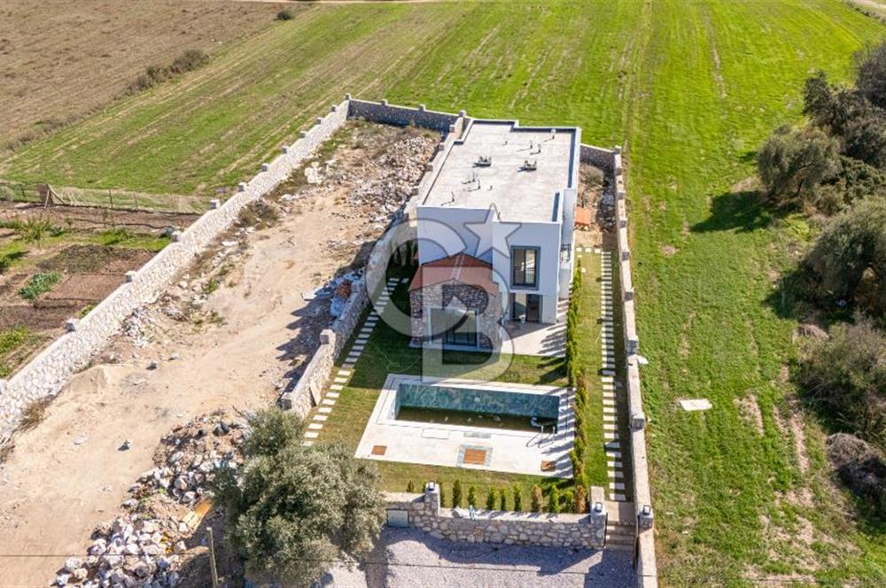 CBMARİNA'DAN DÖRTTEPE'DE BODRUM'A 20DK SATILIK HAVUZLU LÜX VİLLA