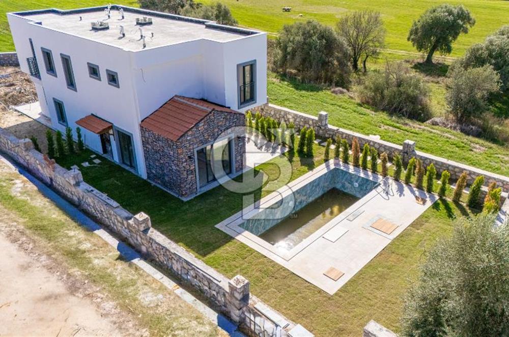 CBMARİNA'DAN DÖRTTEPE'DE BODRUM'A 20DK SATILIK HAVUZLU LÜX VİLLA