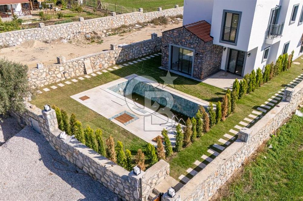 CBMARİNA'DAN DÖRTTEPE'DE BODRUM'A 20DK SATILIK HAVUZLU LÜX VİLLA