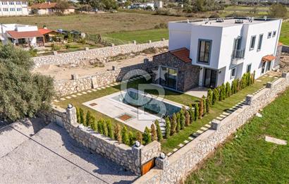 CBMARİNA'DAN DÖRTTEPE'DE BODRUM'A 20DK SATILIK HAVUZLU LÜX VİLLA