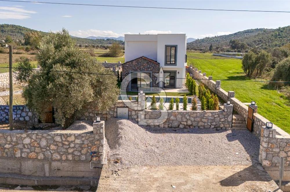 CBMARİNA'DAN DÖRTTEPE'DE BODRUM'A 20DK SATILIK HAVUZLU LÜX VİLLA