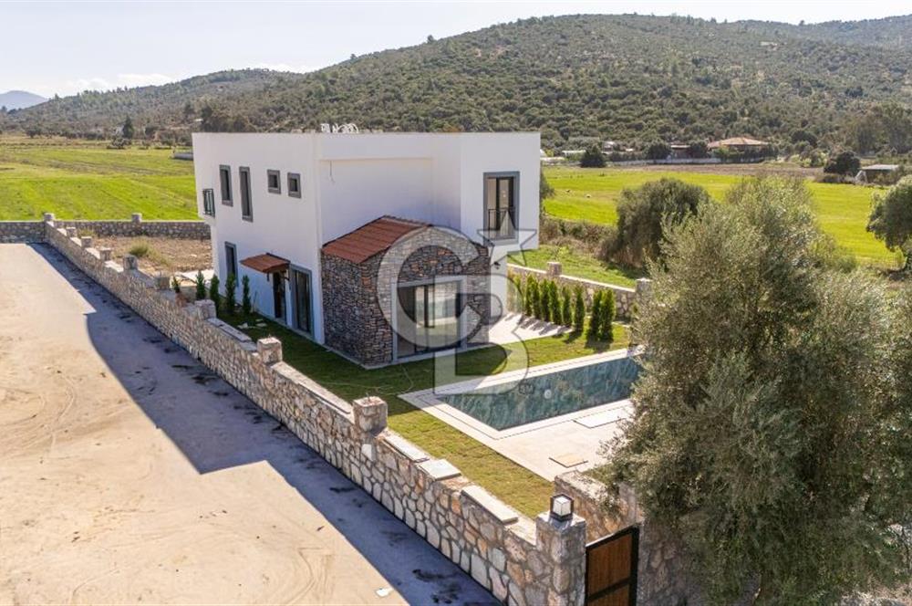 CBMARİNA'DAN DÖRTTEPE'DE BODRUM'A 20DK SATILIK HAVUZLU LÜX VİLLA
