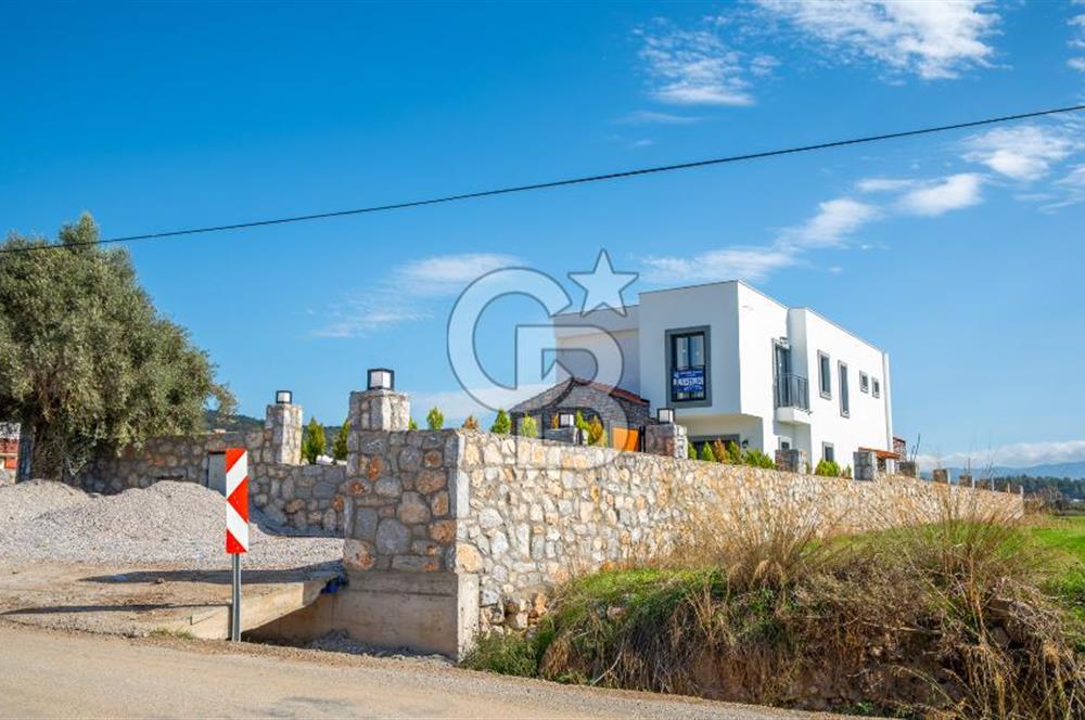 CBMARİNA'DAN DÖRTTEPE'DE BODRUM'A 20 DK GENİŞ BAHÇELİ LÜX VİLLA
