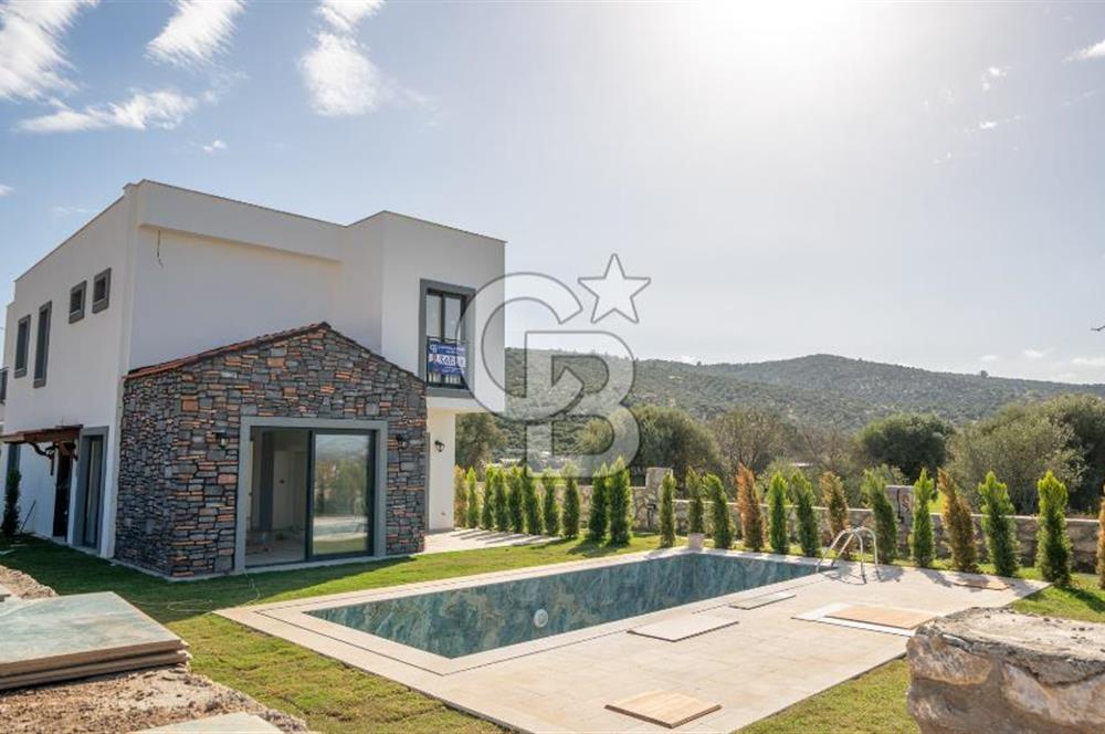 CBMARİNA'DAN DÖRTTEPE'DE BODRUM'A 20DK SATILIK HAVUZLU LÜX VİLLA