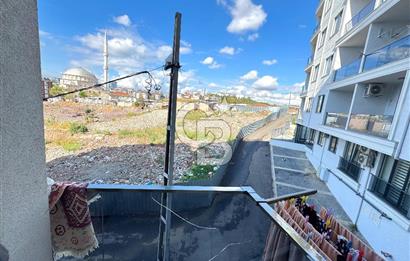 MALTEPE AYDINEVLERDE BALKONLU GENİŞ ODALI 2+1 KÖŞE DAİRE