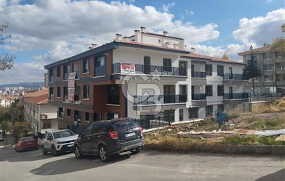 Dikmen İlker Mahallesinde Merkezi Konumda Satılık Sıfır 2+1 Daire