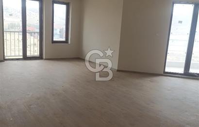 Ballıkuyumcu da Yatırımlık 4+1  Daire 