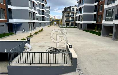 SİTE İÇİNDE LÜX İSKANLI OTURUMA HAZIR MERKEZİ KONUM 1+1 DAİRE