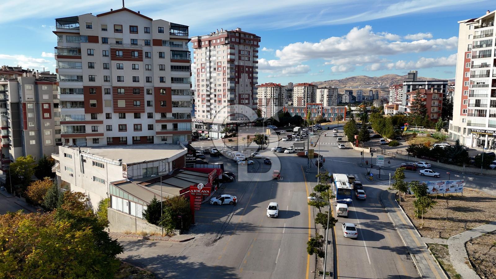 YDA PARK AVENUE YAKINI KÖK TAPU 700 M2 CADDE ÜSTÜ SATILIK DÜKKAN