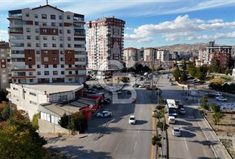 YDA PARK AVENUE YAKINI KÖK TAPU 700 M2 CADDE ÜSTÜ SATILIK DÜKKAN