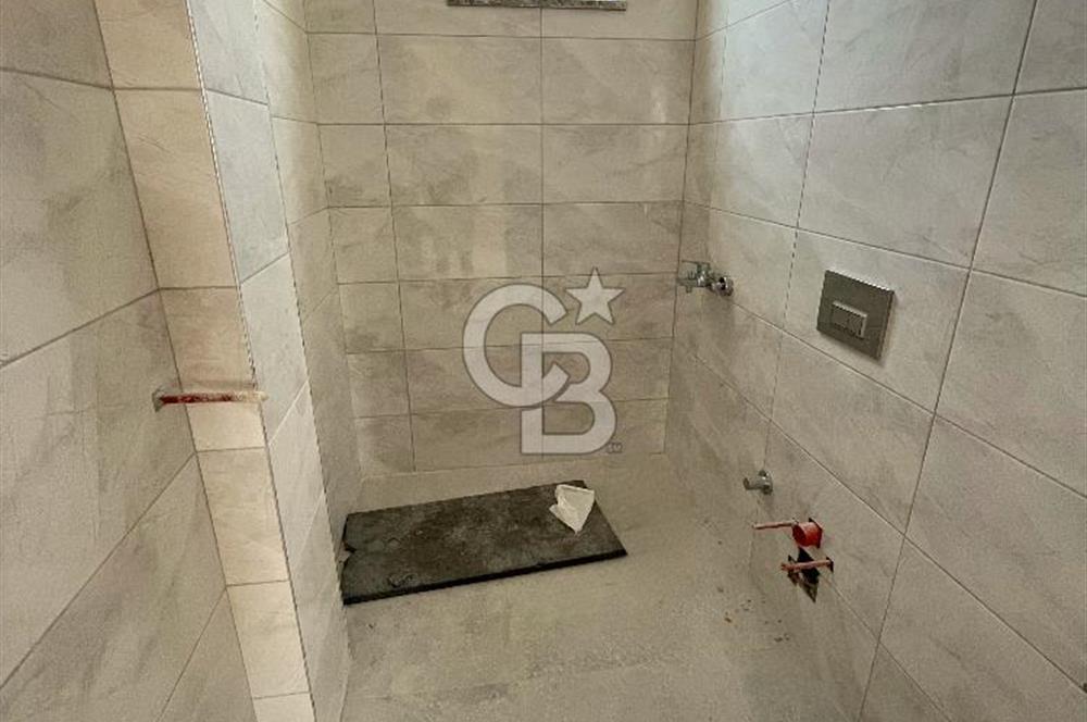 Sahrayıcedit E5'te Sıfır Binada Satılık Ofis Katı 185m² Brüt