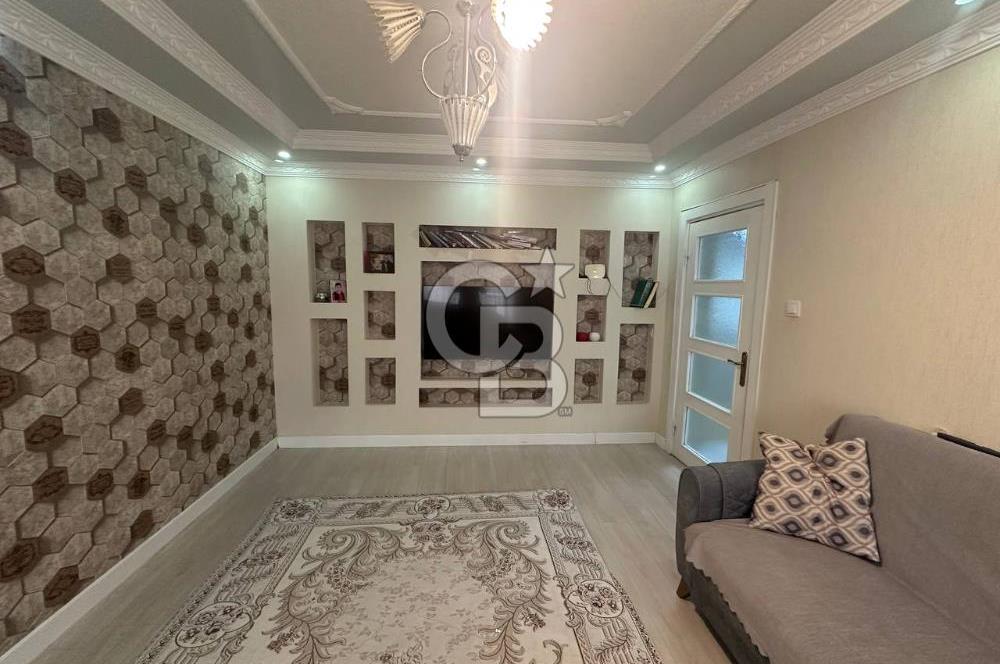 İstasyon Mah. 80 m², 2+1, Yapılı, Kiralık, Yüksek Giriş(Ara Kat)