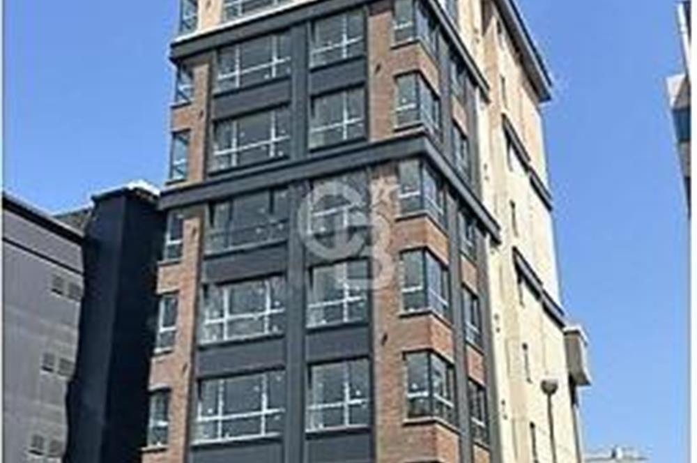 Sahrayıcedit E5'te Sıfır Binada Satılık Ofis Katı 185m² Brüt