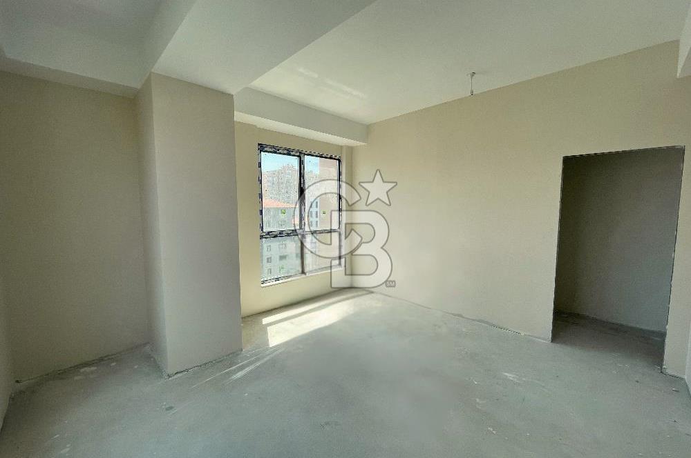 Sahrayıcedit E5'te Sıfır Binada Satılık Ofis Katı 185m² Brüt