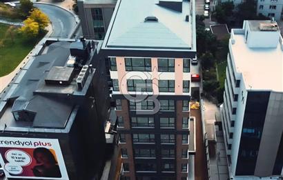 Sahrayıcedit E5'te Sıfır Binada Satılık Ofis Katı 185m² Brüt