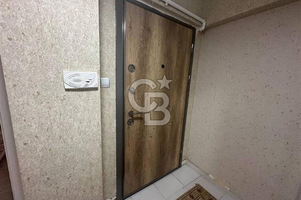 İstasyon Mah. 80 m², 2+1, Yapılı, Kiralık, Yüksek Giriş(Ara Kat)