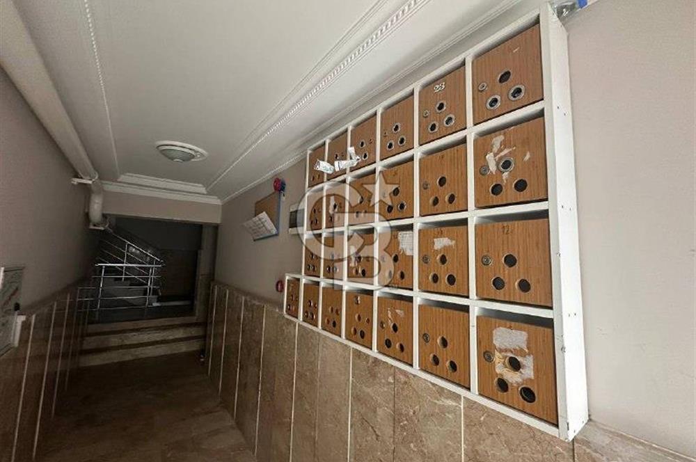 İstasyon Mah. 80 m², 2+1, Yapılı, Kiralık, Yüksek Giriş(Ara Kat)