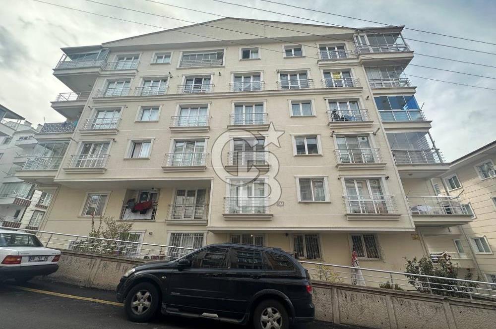 İstasyon Mah. 80 m², 2+1, Yapılı, Kiralık, Yüksek Giriş(Ara Kat)