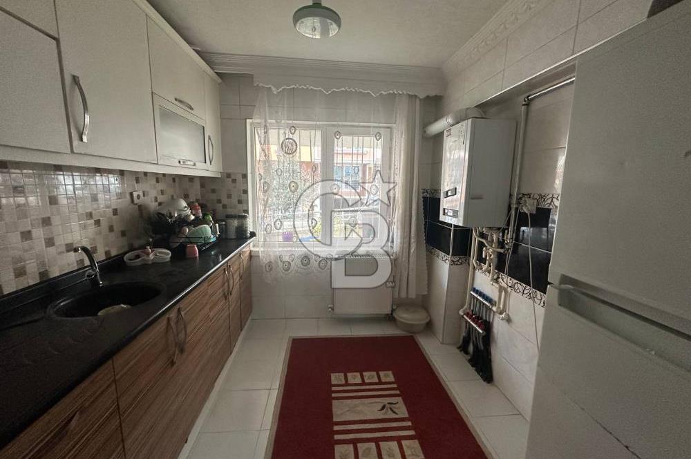 İstasyon Mah. 80 m², 2+1, Yapılı, Kiralık, Yüksek Giriş(Ara Kat)