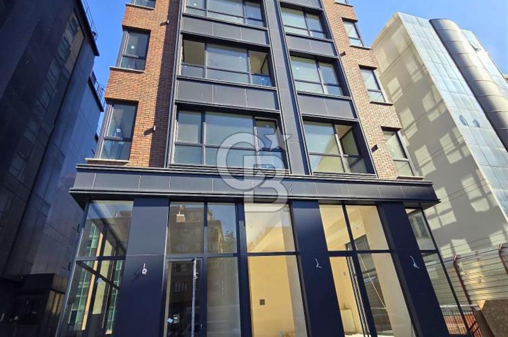 Sahrayıcedit E5'te Sıfır Binada Satılık Ofis Katı 185m² Brüt