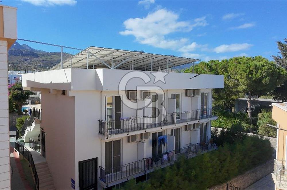 K.K.T.C–GİRNE–MERKEZ’DE AIRBNB YE UYGUN 48 ODALI APART