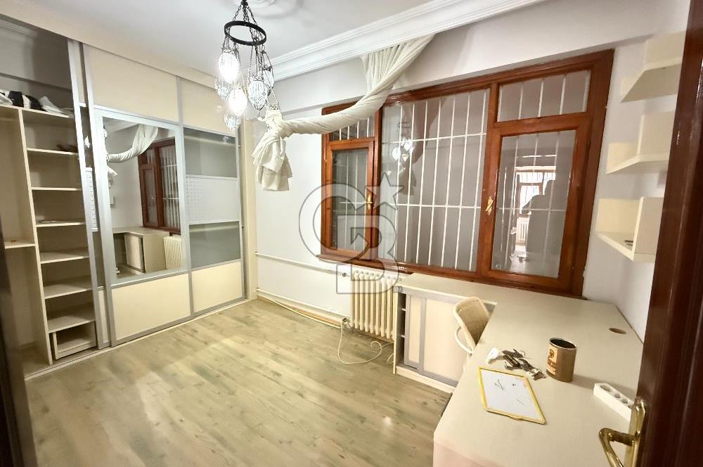 Florya Adakalede 4+2 Triplex 200m² Müstakil Girişli Kiralık