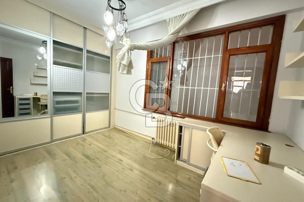 Florya Adakalede 4+2 Triplex 200m² Müstakil Girişli Kiralık
