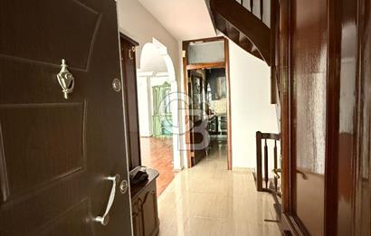 Florya Adakalede 4+2 Triplex 200m² Müstakil Girişli Kiralık