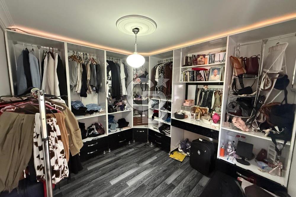 MURATHAN MAHALLESİNDE; BAHÇELİ VE FERAH 3 KATLI MÜSTAKİL EV