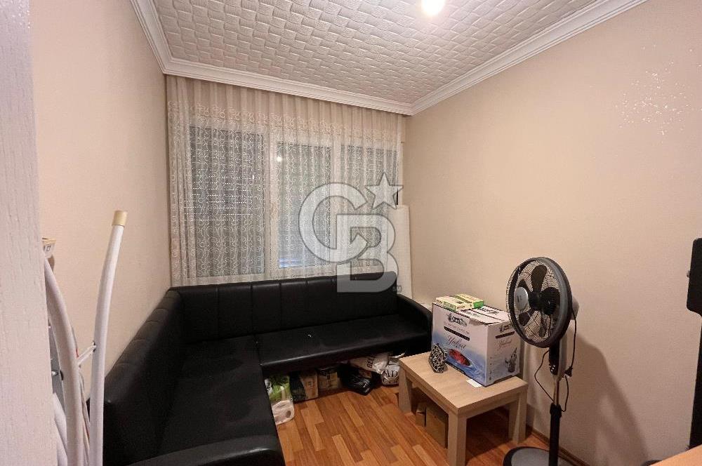 BALÇOVA EĞİTİM MAHALLESİNDE ORTA YAŞ MASRAFSIZ 3+1 SATILIK DAİRE
