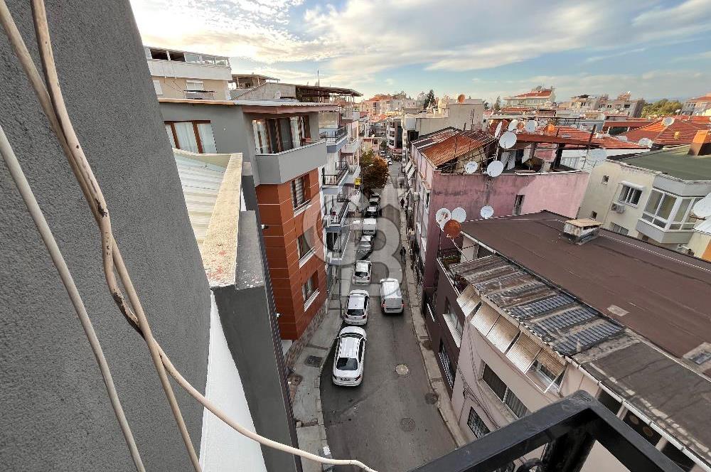 BALÇOVA EĞİTİM MAHALLESİNDE ORTA YAŞ MASRAFSIZ 3+1 SATILIK DAİRE