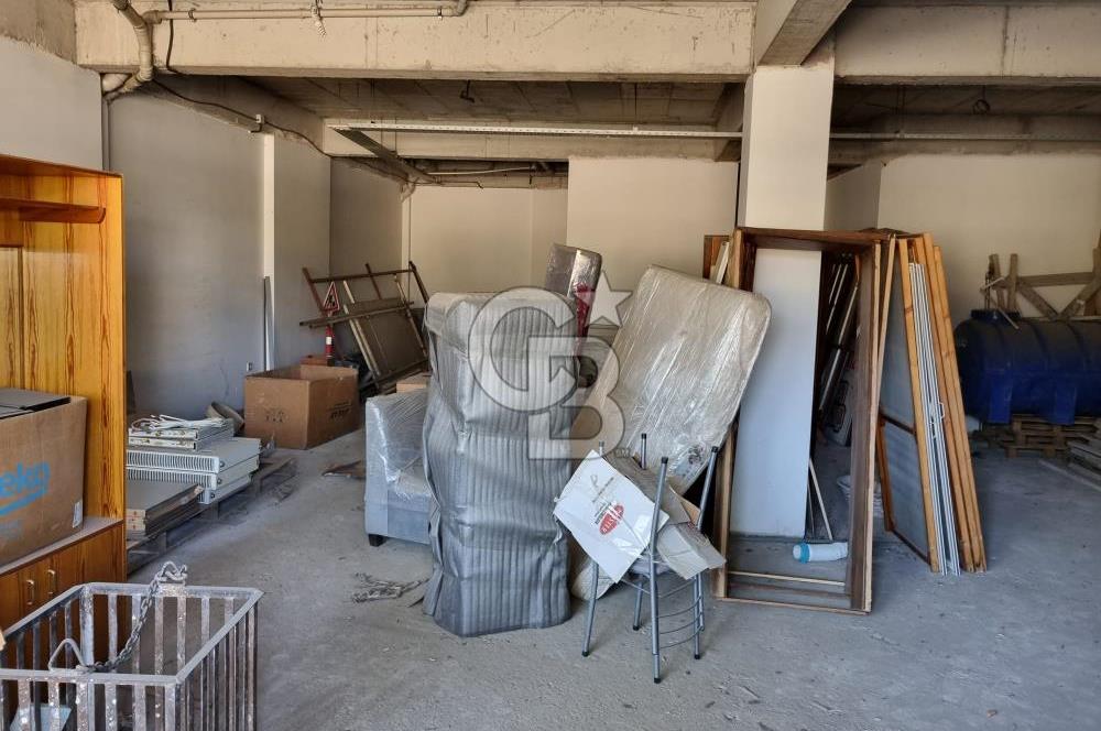 Bayraklı Emek Kubilay Caddesi Üzerin de 140m2 Satılık Dükkan