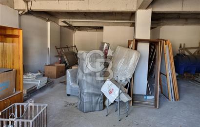 Bayraklı Emek Kubilay Caddesi Üzerin de 140m2 Satılık Dükkan