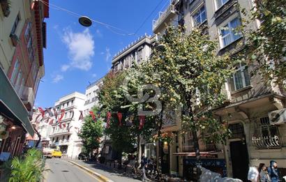  BEYOĞLU BOĞAZKESEN CADDESİNDE - SATILIK 2+1 YÜKSEK TAVANLI DAİRE 
