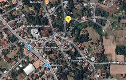 Mahalle içinde, merkezi konumda satılık arsa. İdeal fırsat.