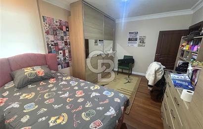 Sahil parselinde açık havuzlu ve kapalı garajlı binada 4+1daire