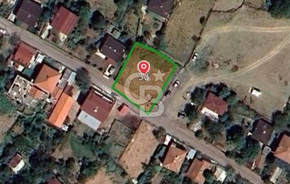 Mahalle içinde, Merkezi konumda satılık arsa. Arnavutköy Tayakadın