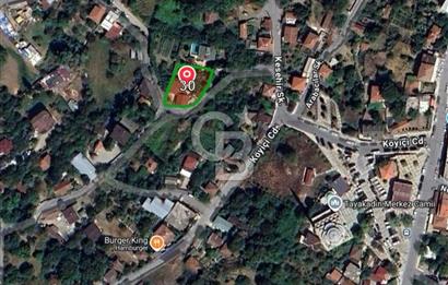 Mahalle içinde, merkezi konumda satılık arsa. İdeal fırsat.