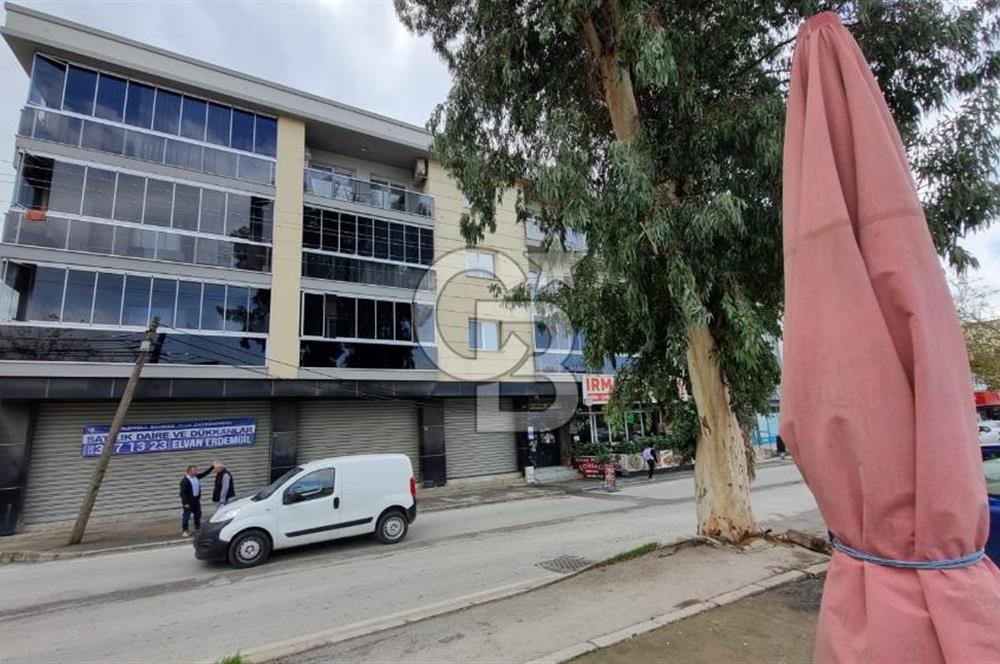 Bayraklı Emek Kubilay Caddesi Üzerin de 140m2 Satılık Dükkan