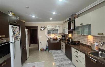 Sahil parselinde açık havuzlu ve kapalı garajlı binada 4+1daire