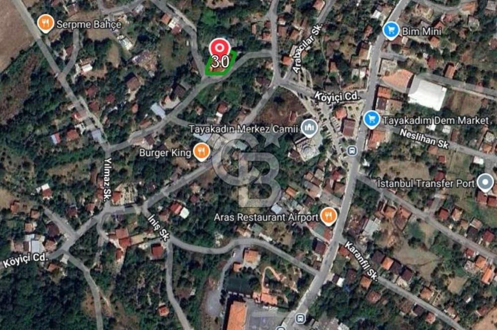 Mahalle içinde, merkezi konumda satılık arsa. İdeal fırsat.